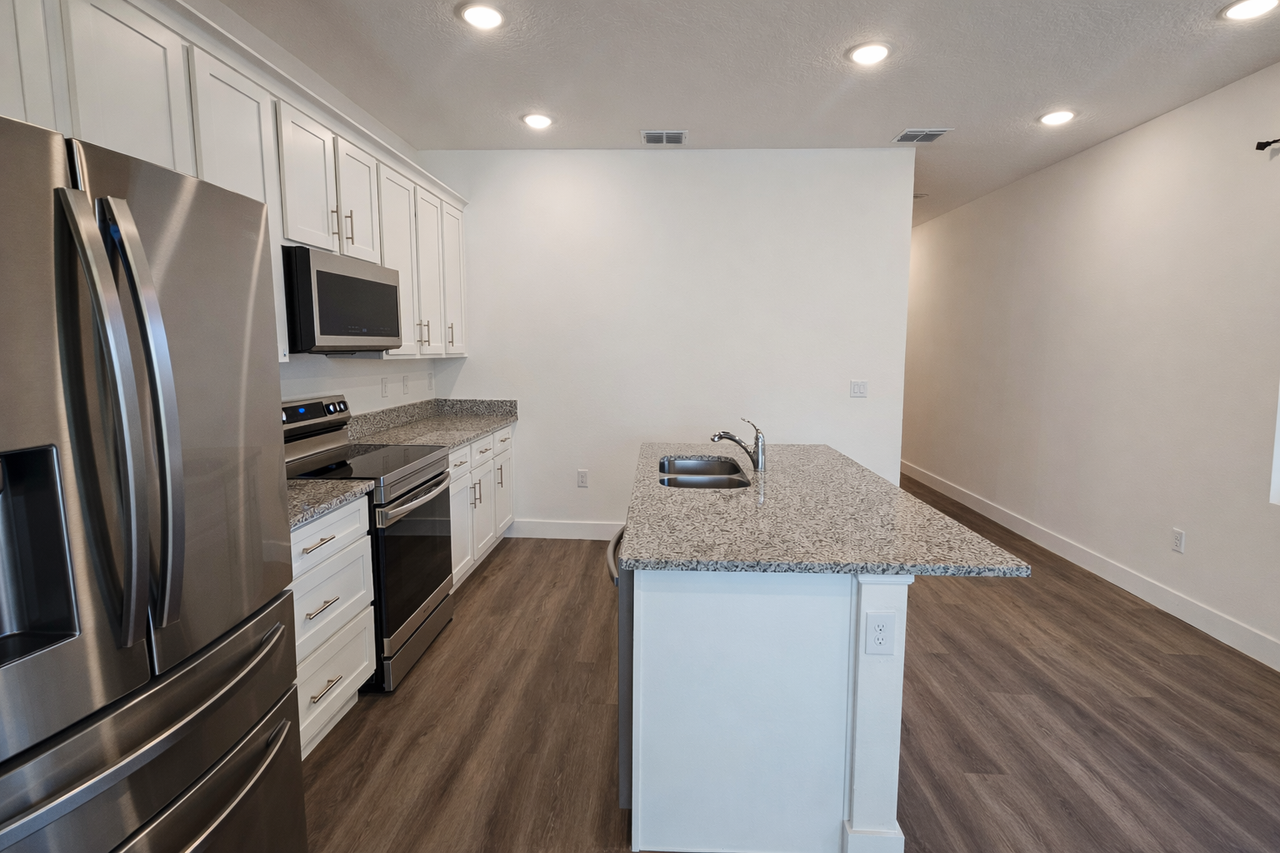 3609 N 53rd St #2 - Photo 3 of 17