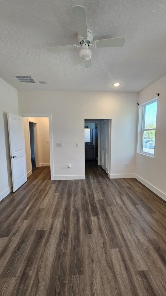 3609 N 53rd St #2 - Photo 7 of 17