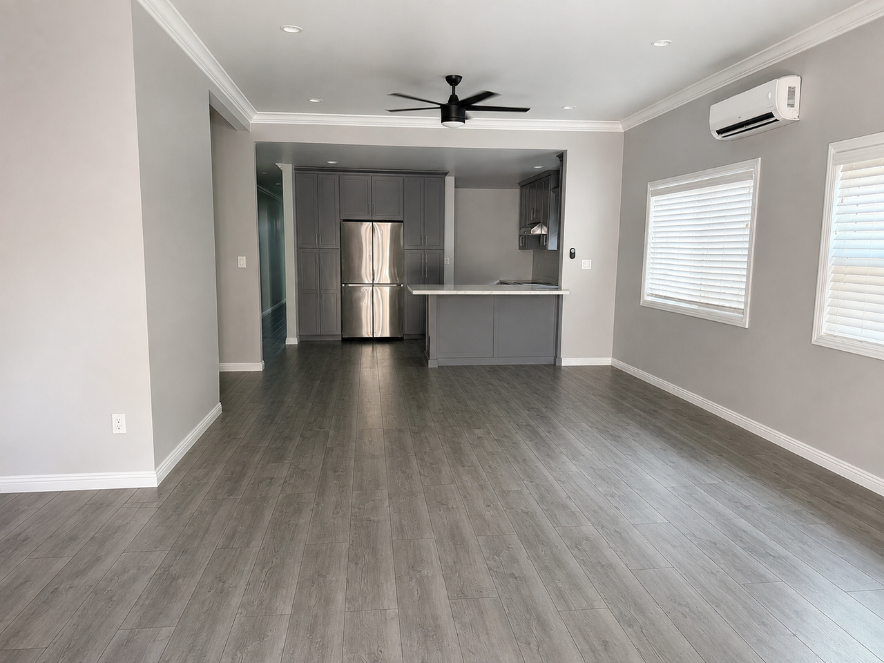 1114 W 57th St #NA - Photo 5 of 13