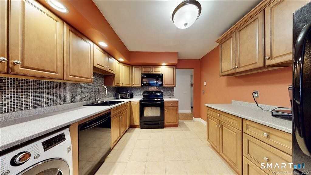 125 Warner Hill Rd #128 - Photo 6 of 14