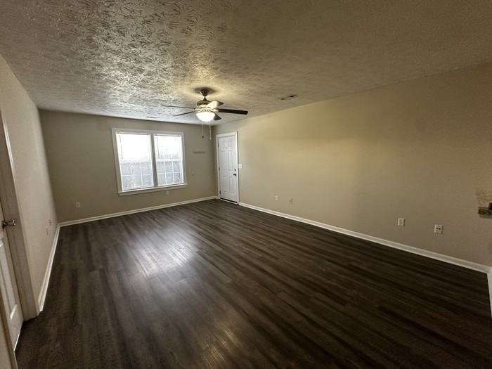 1150 Micha Way - Photo 3 of 19
