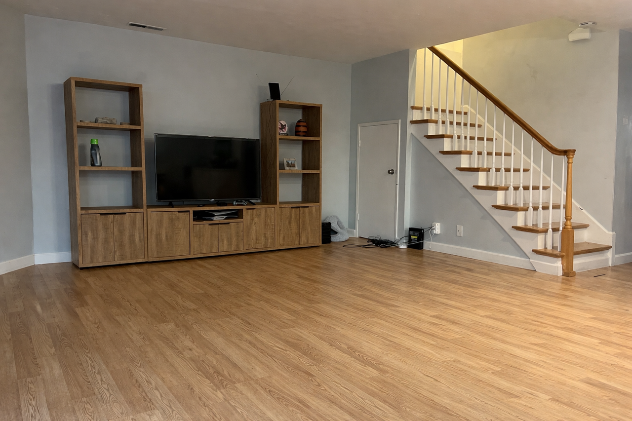614 Mckenzie Ave - Photo 6 of 15