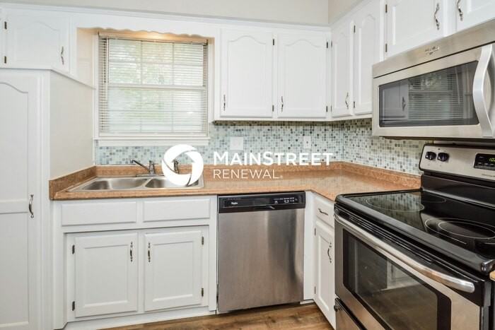1811 Ne Mckee Ln - Photo 7 of 17