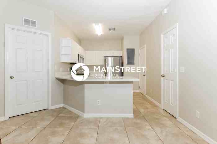2276 16th Ave Sw - Photo 6 of 14