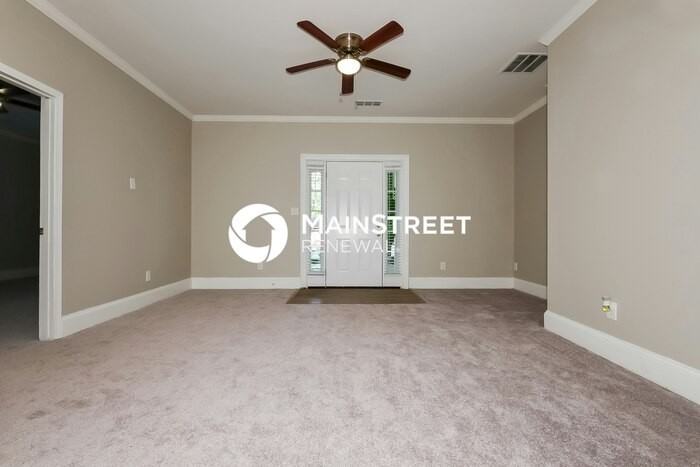 11050 Shannon Cir - Photo 4 of 17