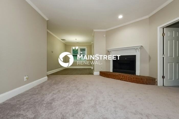 11050 Shannon Cir - Photo 5 of 17