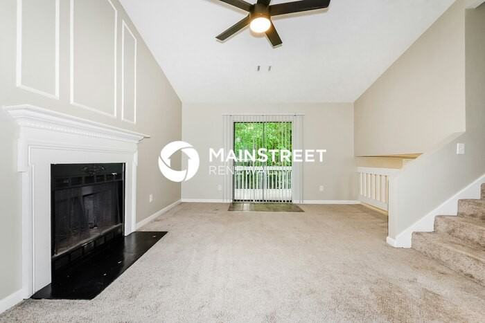 6724 Doublegate Ln - Photo 4 of 17