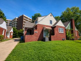 512 W Walnut St - Photo 1 of 1