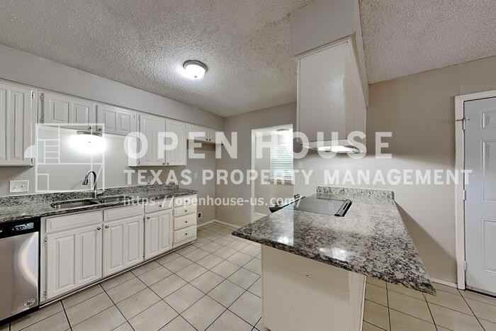 4208 Selina Ct - Photo 6 of 20