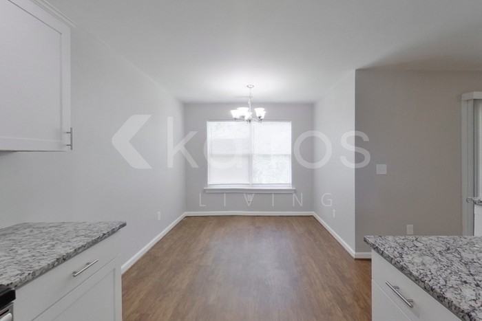 1432 14th St - Photo 6 of 18