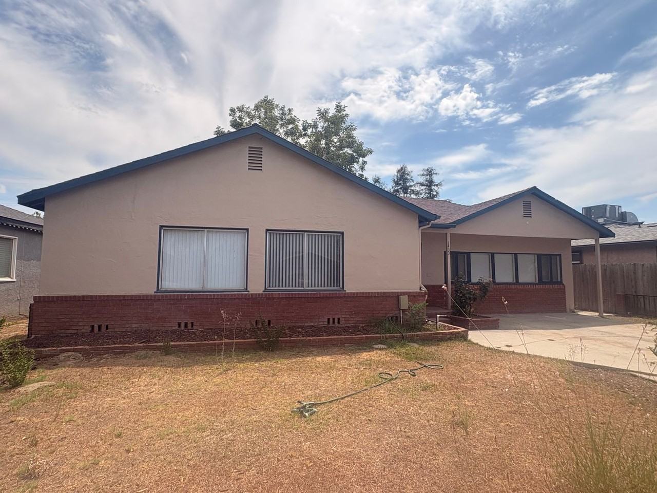 1433 E Sequoia Ave - Photo 2 of 19