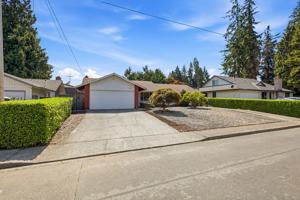 featured image of 1003 Tacoma Ave Ne