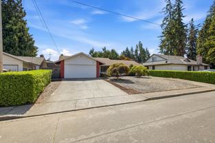 1003 Tacoma Ave Ne - Photo 1 of 1