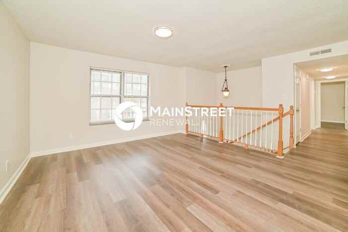 6516 Hunters Glen Dr - Photo 3 of 17