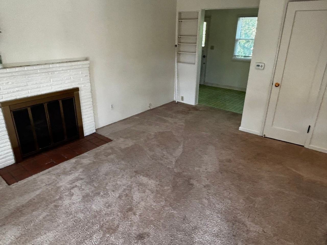 1810 Ne 90th Ave - Photo 3 of 24