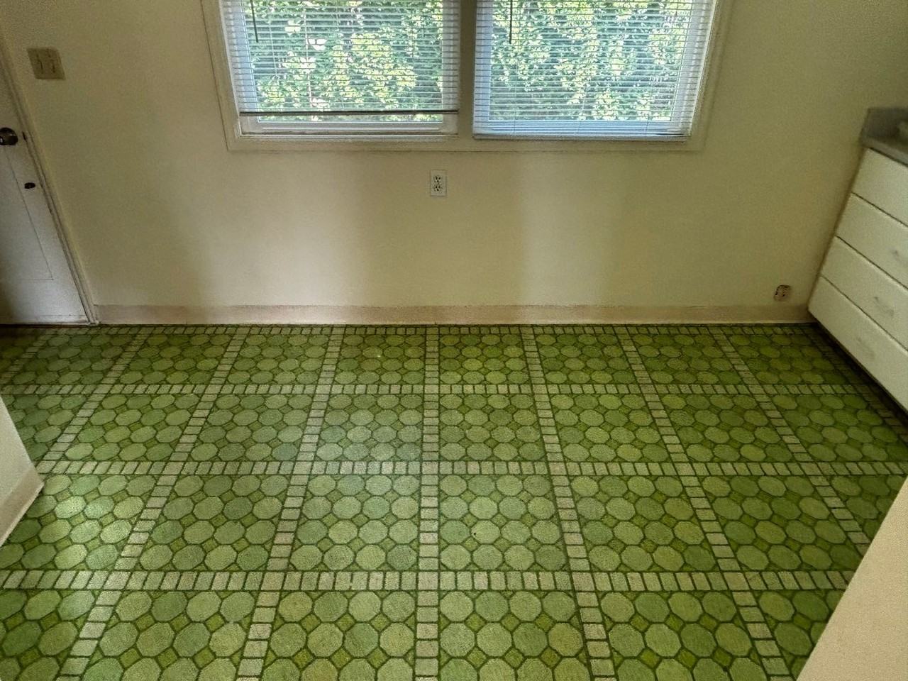 1810 Ne 90th Ave - Photo 5 of 24