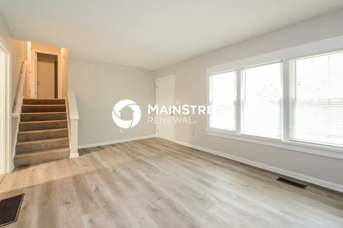 1911 Heritage Rd - Photo 7 of 18