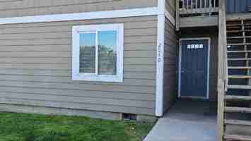 featured image of 2040 Ne Elk St