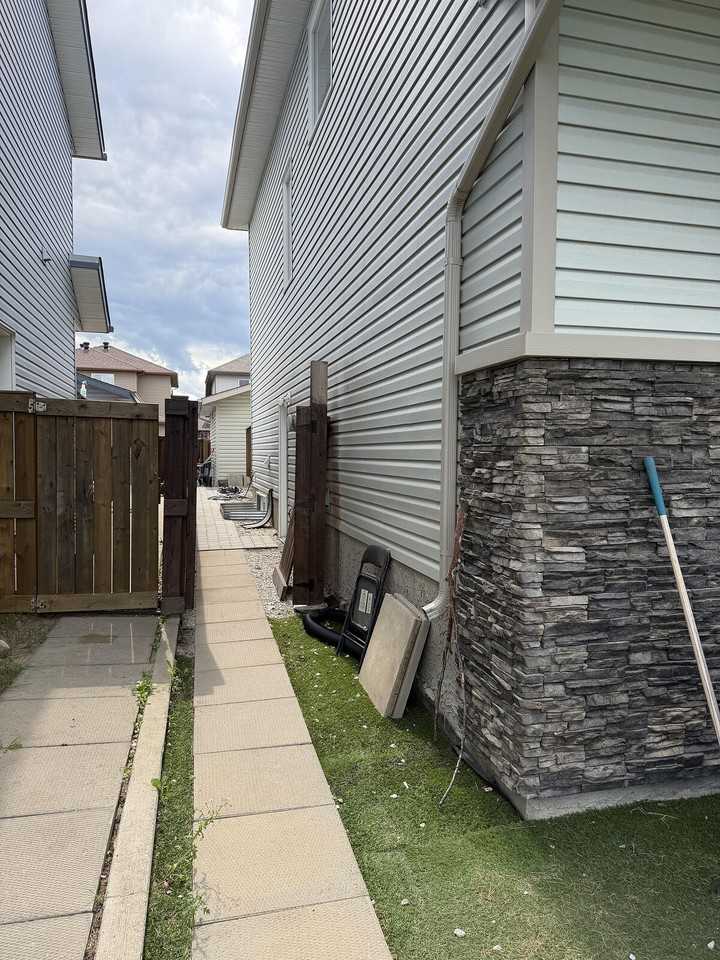 180 Grosbeak Way - Photo 4 of 5