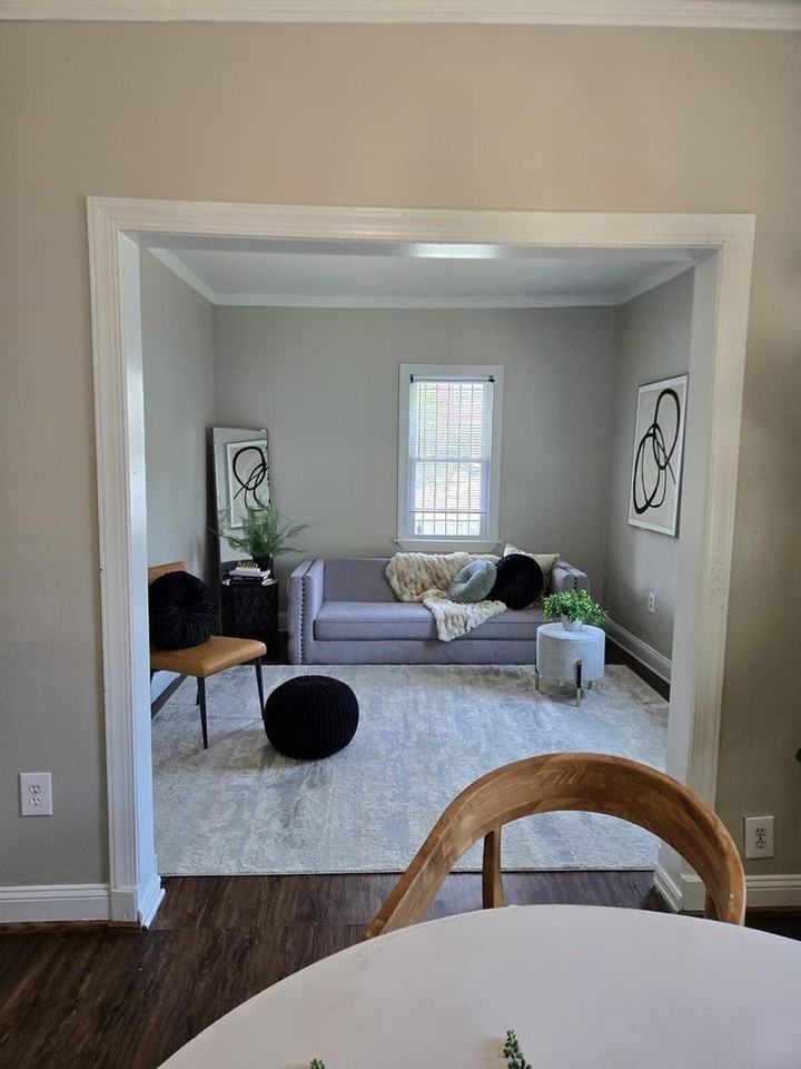 805 Eastern Ave - Photo 6 of 10