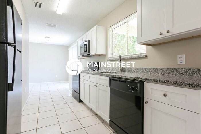 4378 Durant St - Photo 7 of 16