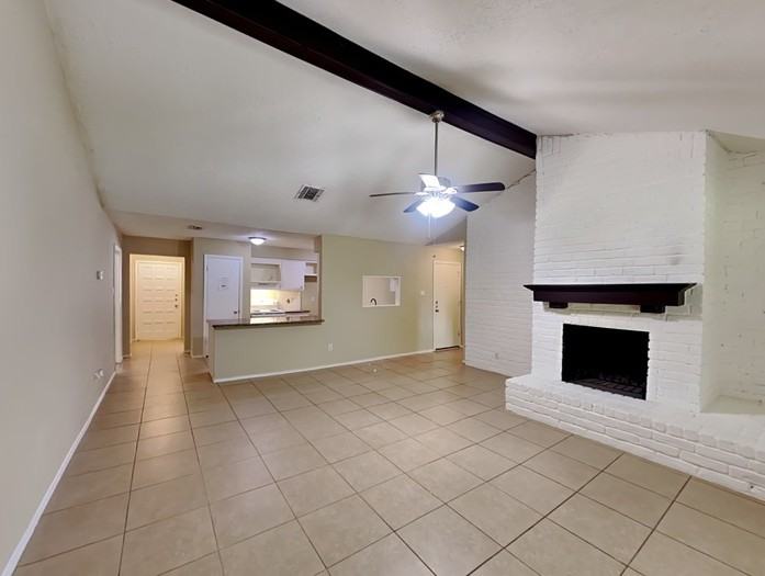 16627 Blackhawk Blvd - Photo 5 of 23