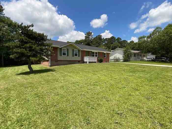 8919 Yarmouth Dr - Photo 3 of 27