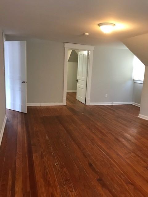 3901B Elkins Ave - Photo 4 of 18