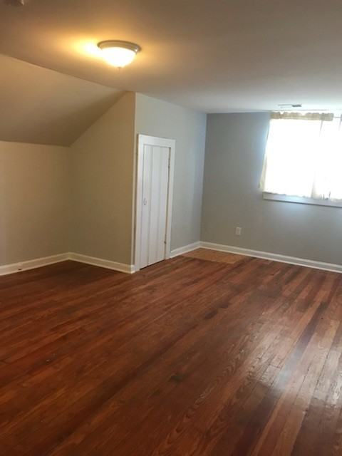 3901B Elkins Ave - Photo 5 of 18