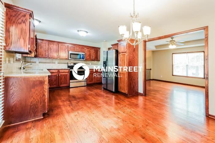 16101 Slater Ave - Photo 2 of 16