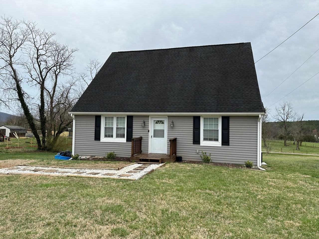 1638 Suburban Rd