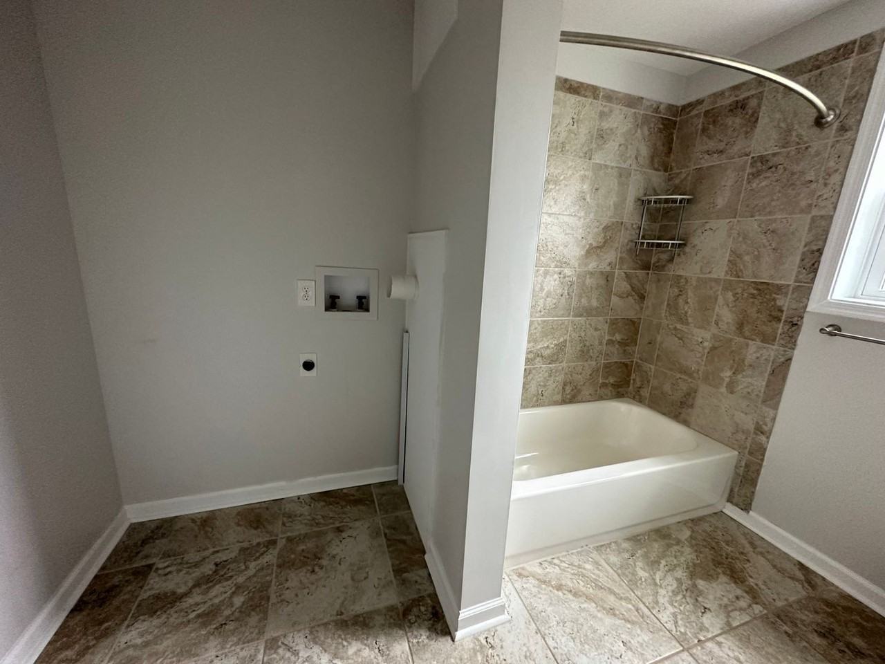 1638 Suburban Rd - Photo 2 of 19