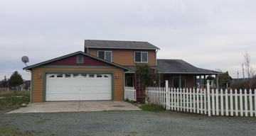 featured image of 794 Holbrook Rd