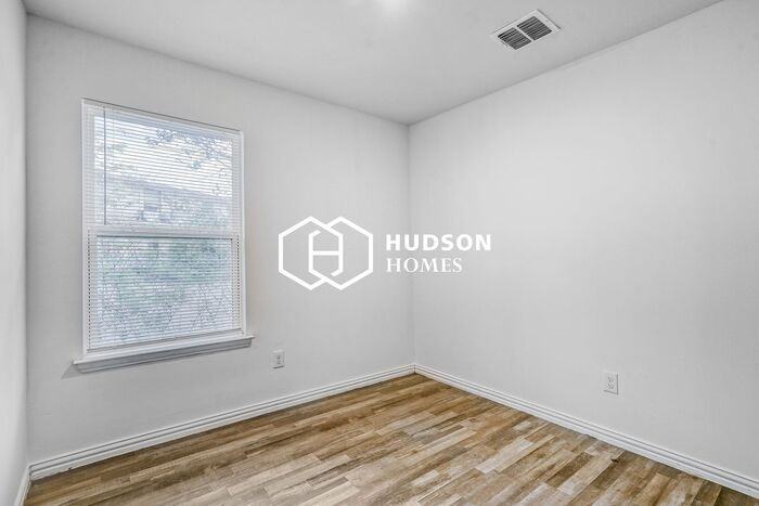 1408 Allende - Photo 7 of 14