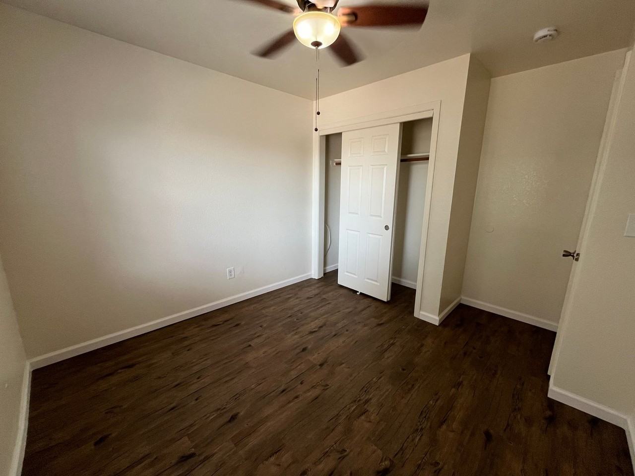 640 S Chess Terrace St - Photo 7 of 12