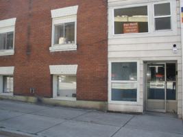 featured image of 826 Bank St #3