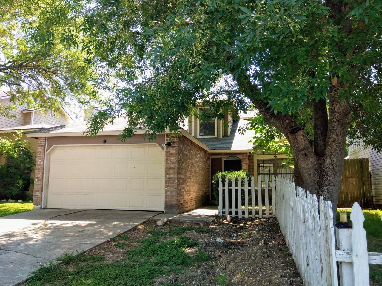 4138 Mystic Sunrise Dr - Photo 2 of 33