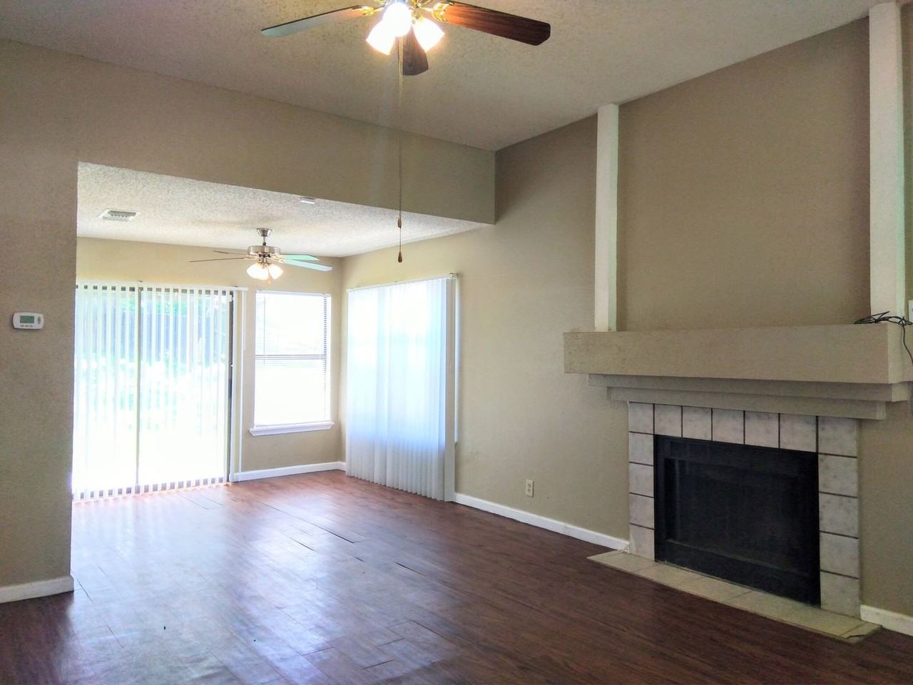 4138 Mystic Sunrise Dr - Photo 4 of 33