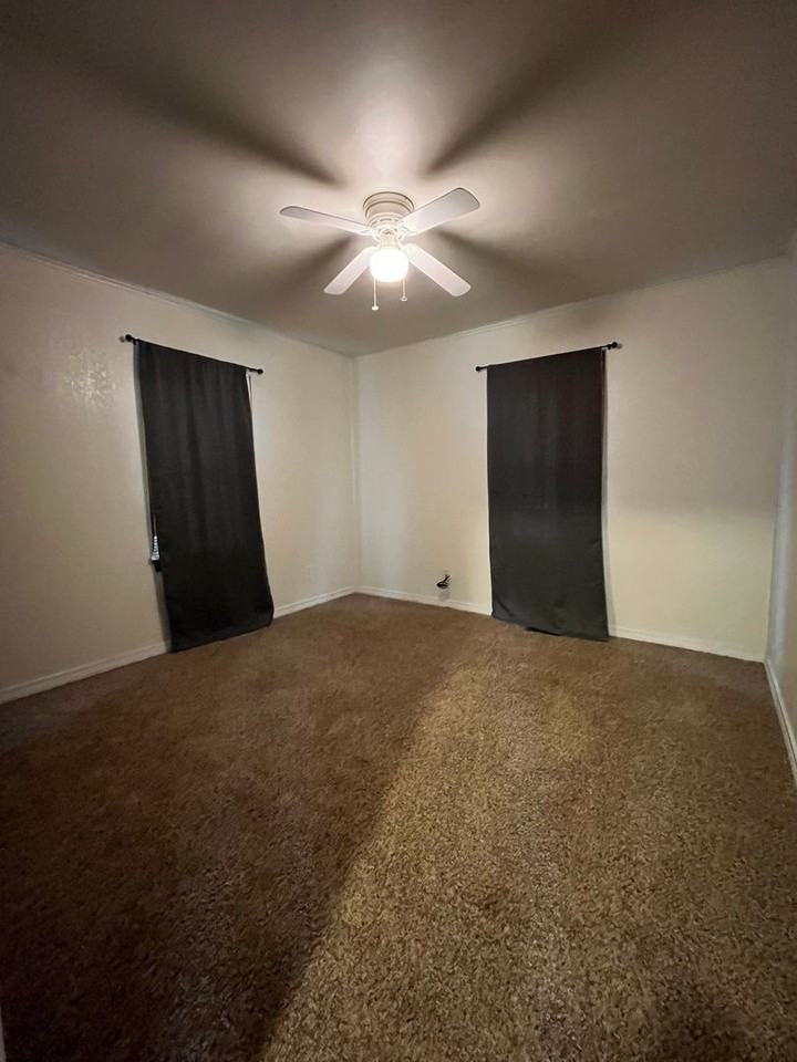 605 W Iowa Ave - Photo 7 of 9