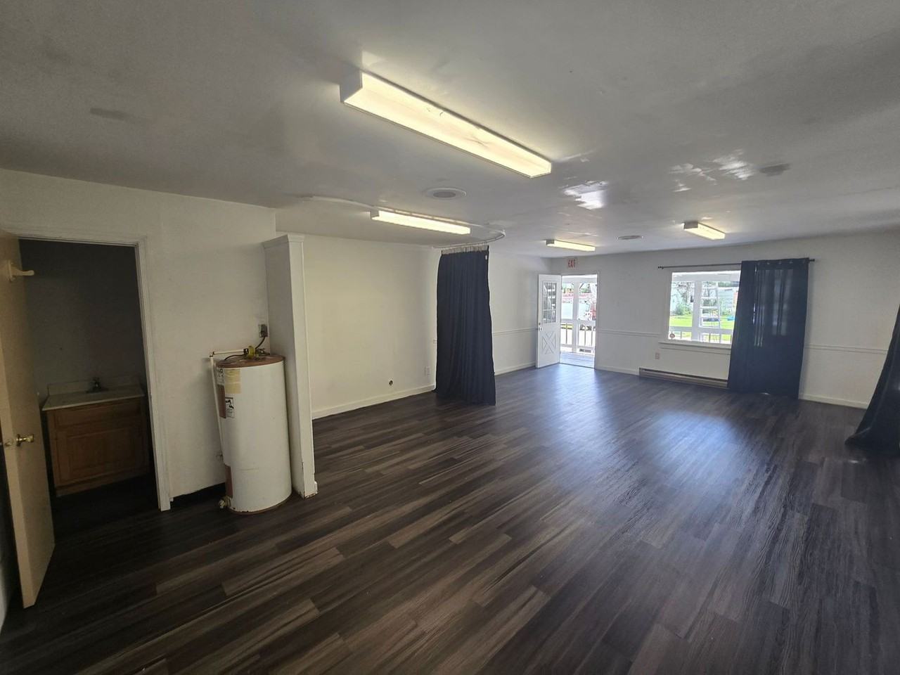 25225 25225 Harwell Dr. - Units E - Photo 6 of 8