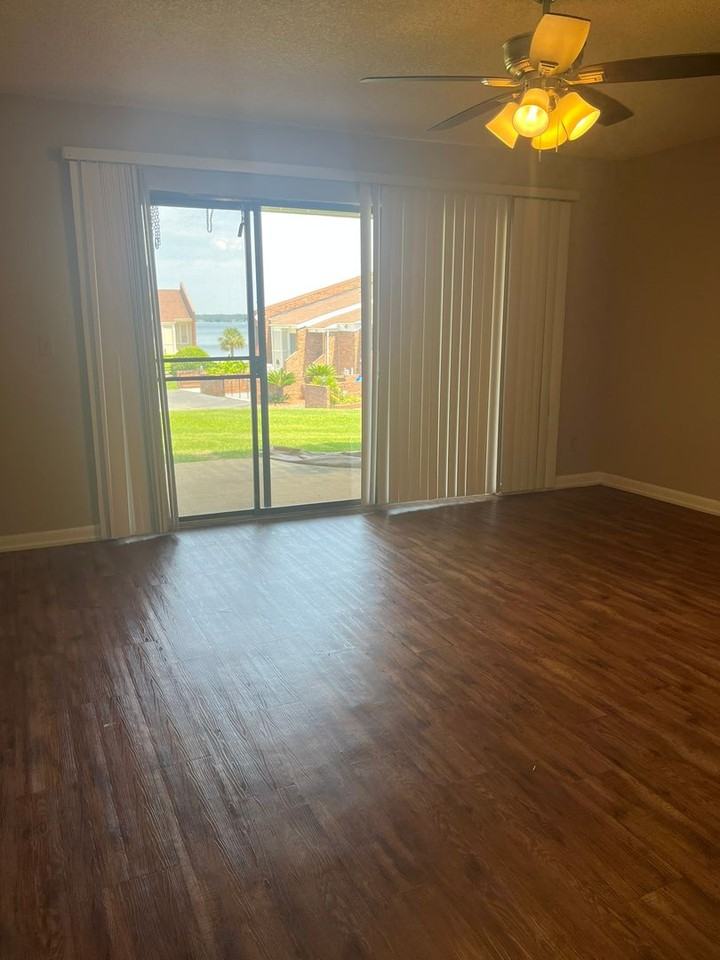 14 Low Hill Ln - Photo 3 of 15