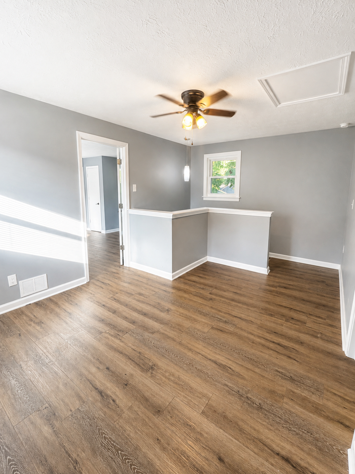 130 Elm St - Photo 4 of 8