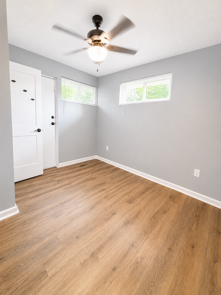 130 Elm St - Photo 6 of 8