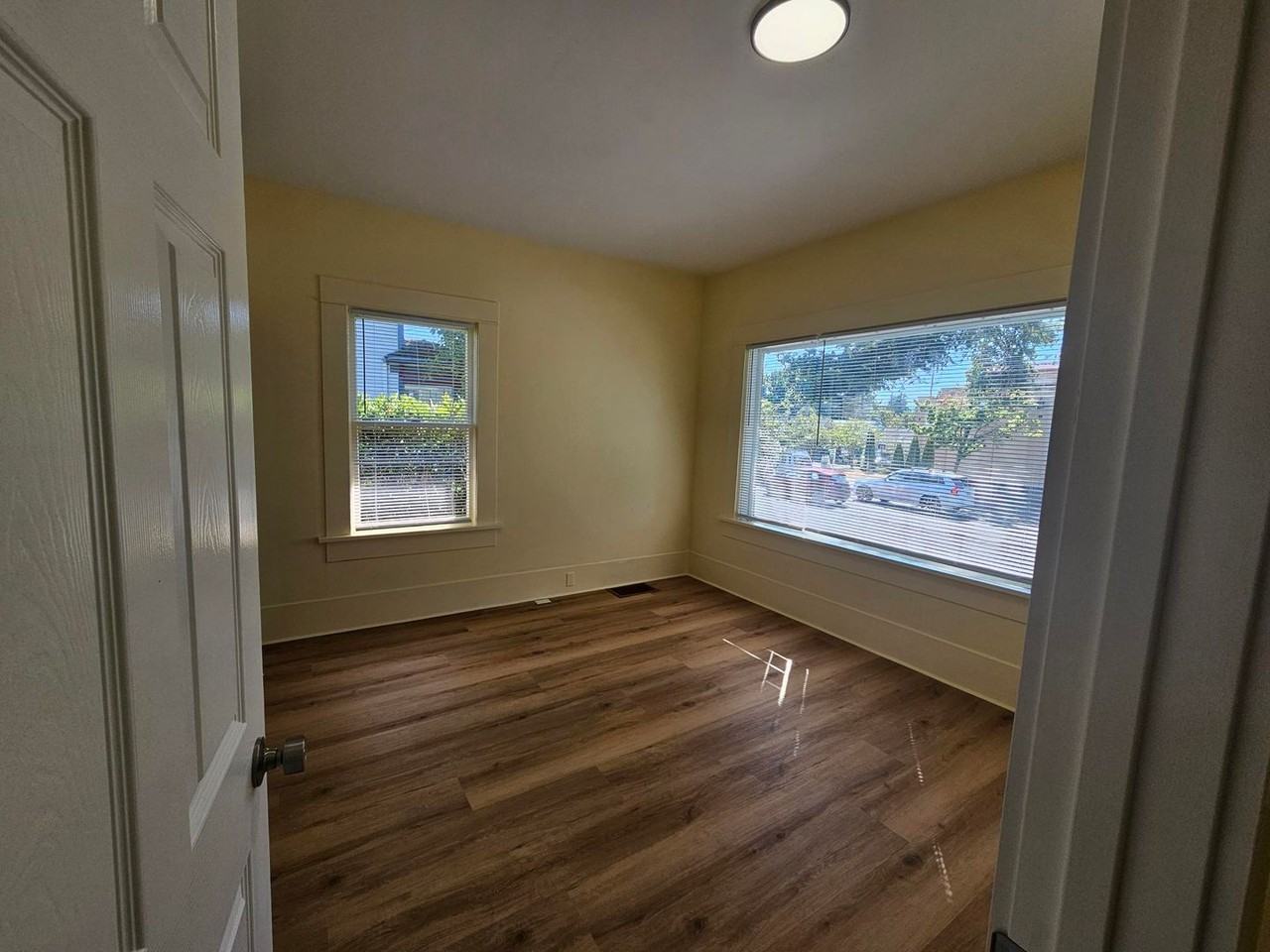 1513 12th St #1513 - Photo 6 of 13