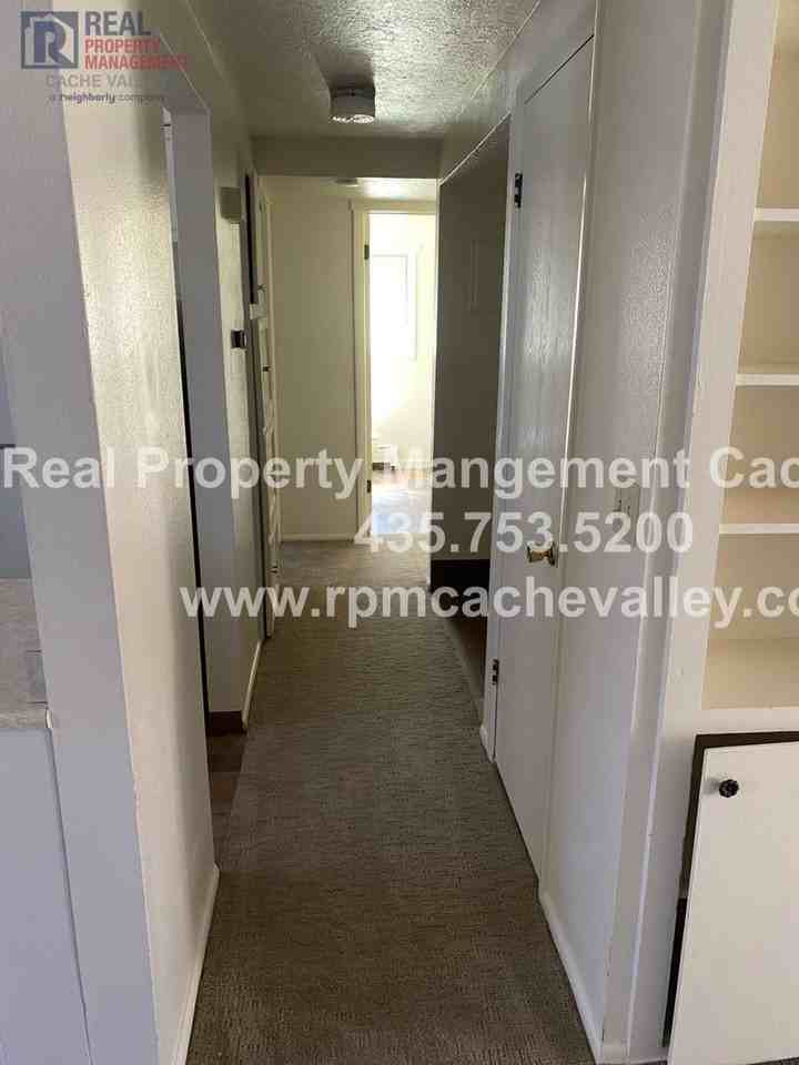 271 Riverbend Rd - Photo 3 of 11