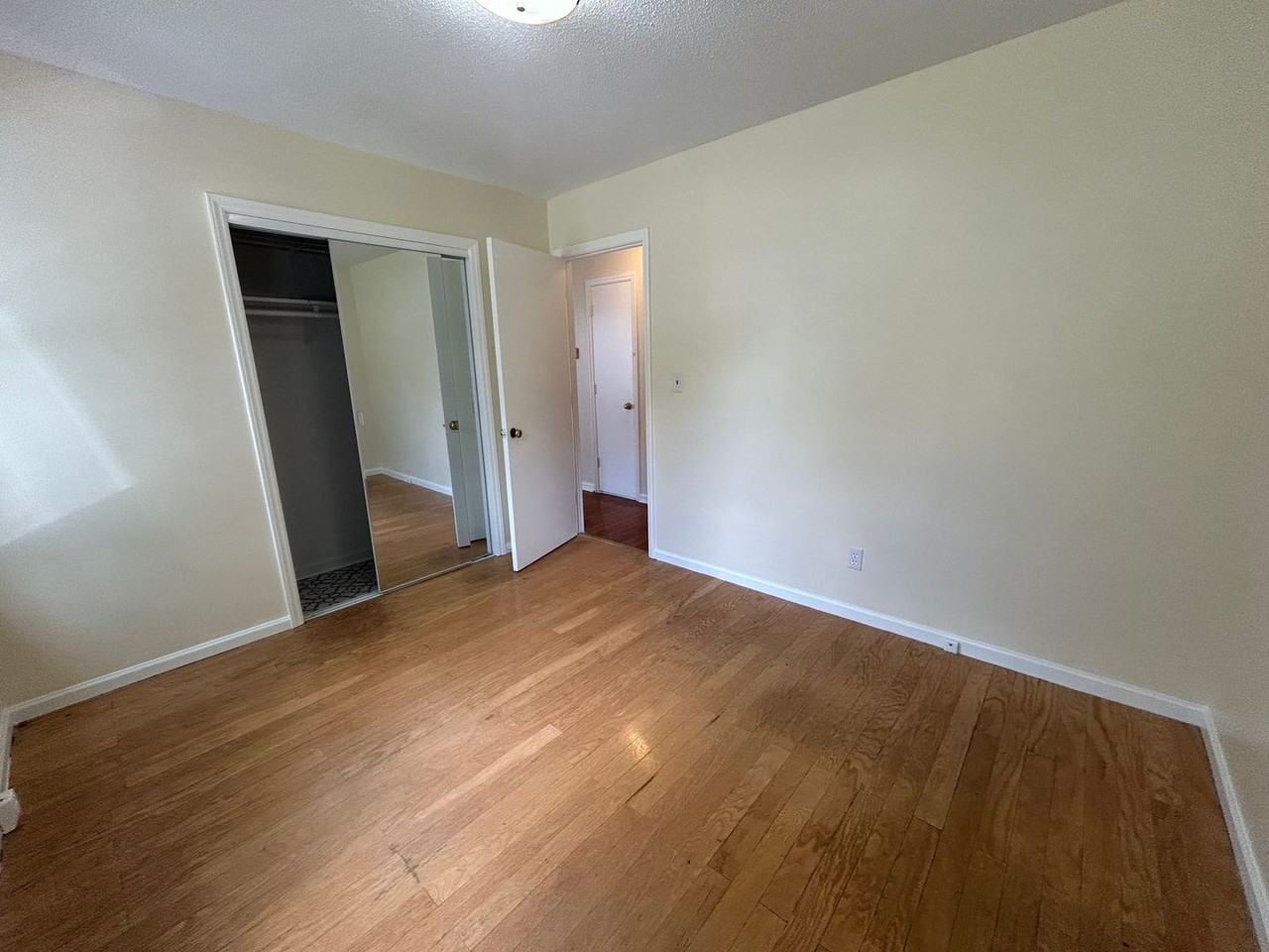 808 Circle Dr - Photo 7 of 14