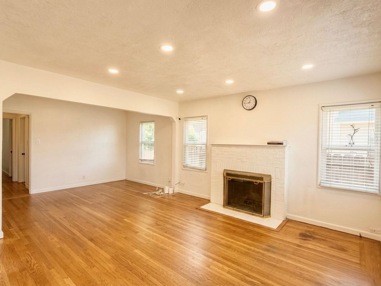1478 172nd Ave - Photo 4 of 20