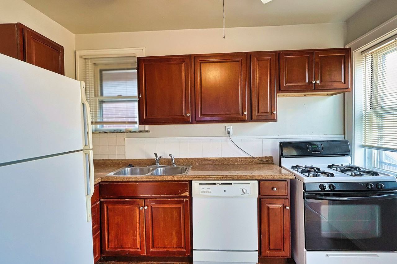 6328 Arsenal St #2F - Photo 7 of 20