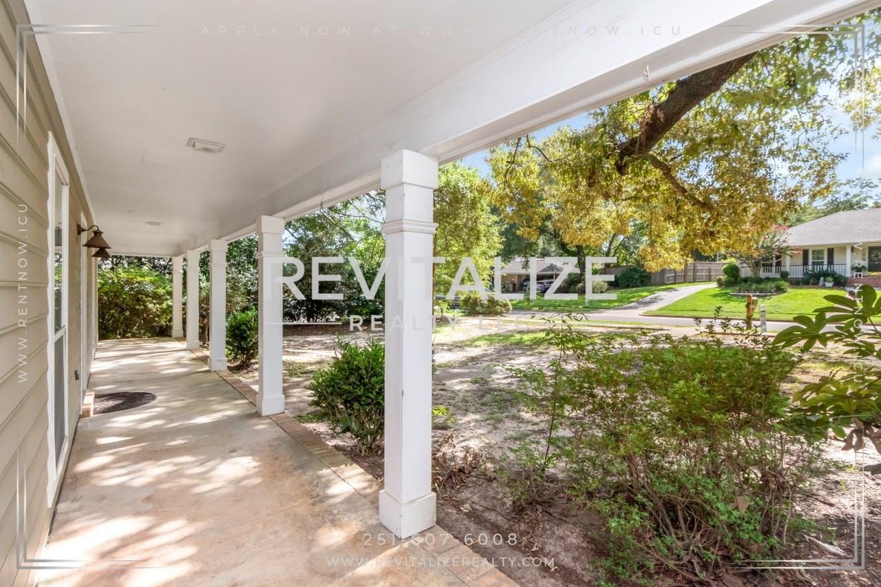 2949 Cloverland Ct - Photo 5 of 43