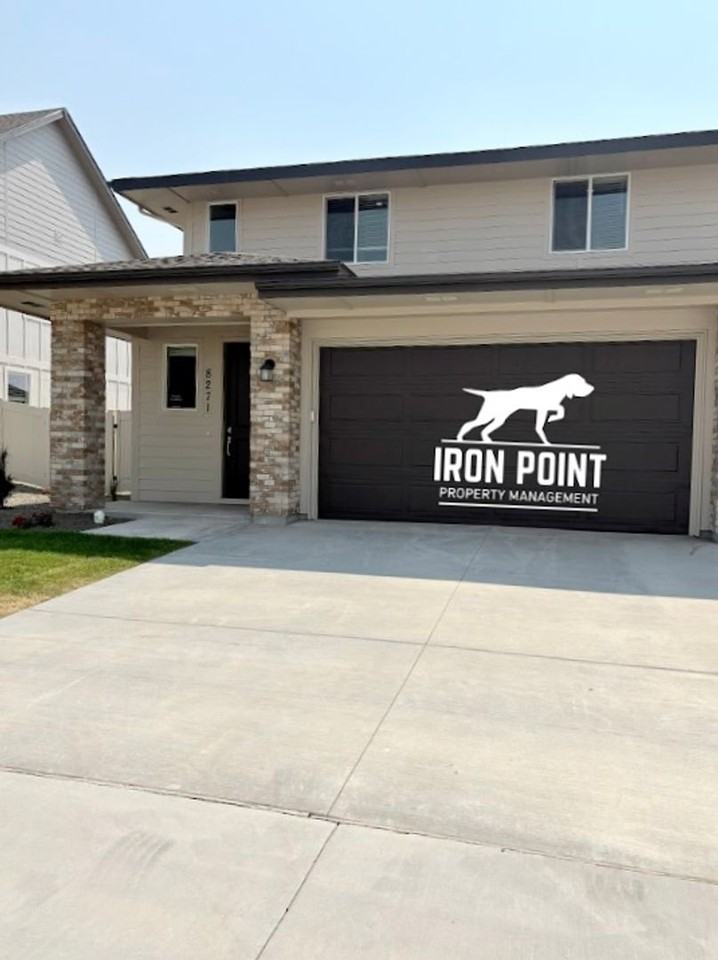 8271 W White Willow St - Photo 2 of 44
